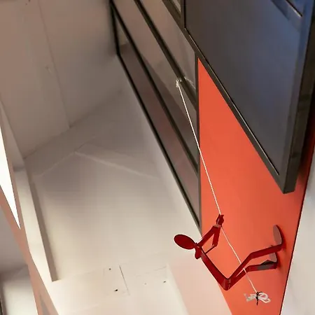 Atelier Du Rouge-parking-centre-ville *