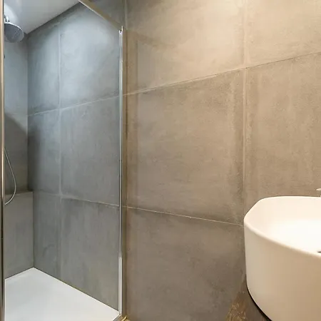 Apartment L'atelier Du Rouge En Plein Centre