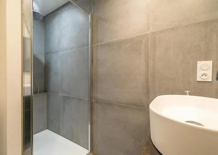 Διαμέρισμα L'atelier Du Rouge En Plein Centre